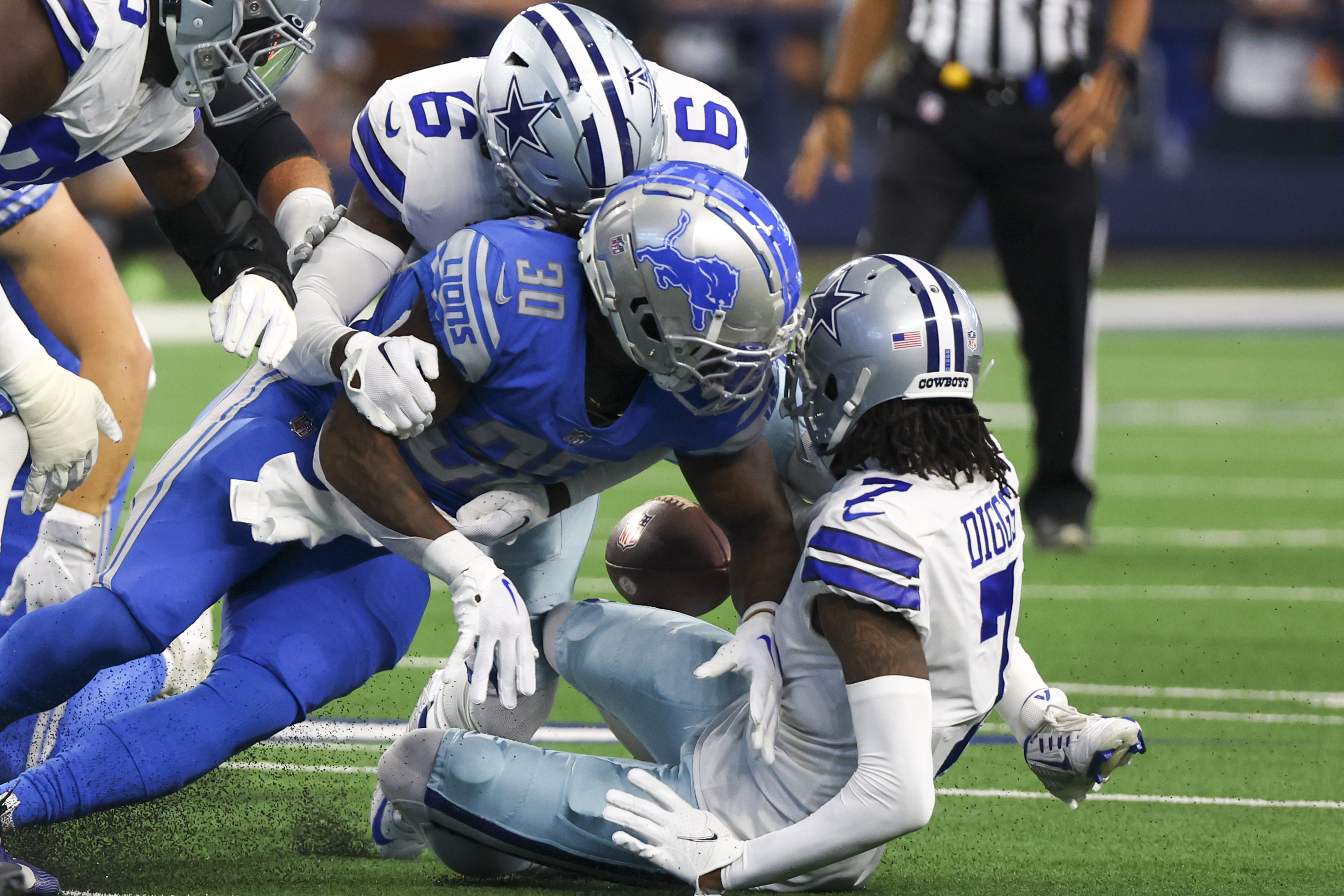 Winners and Losers: Cowboys blown out again, Trevon Diggs plays bullfighter