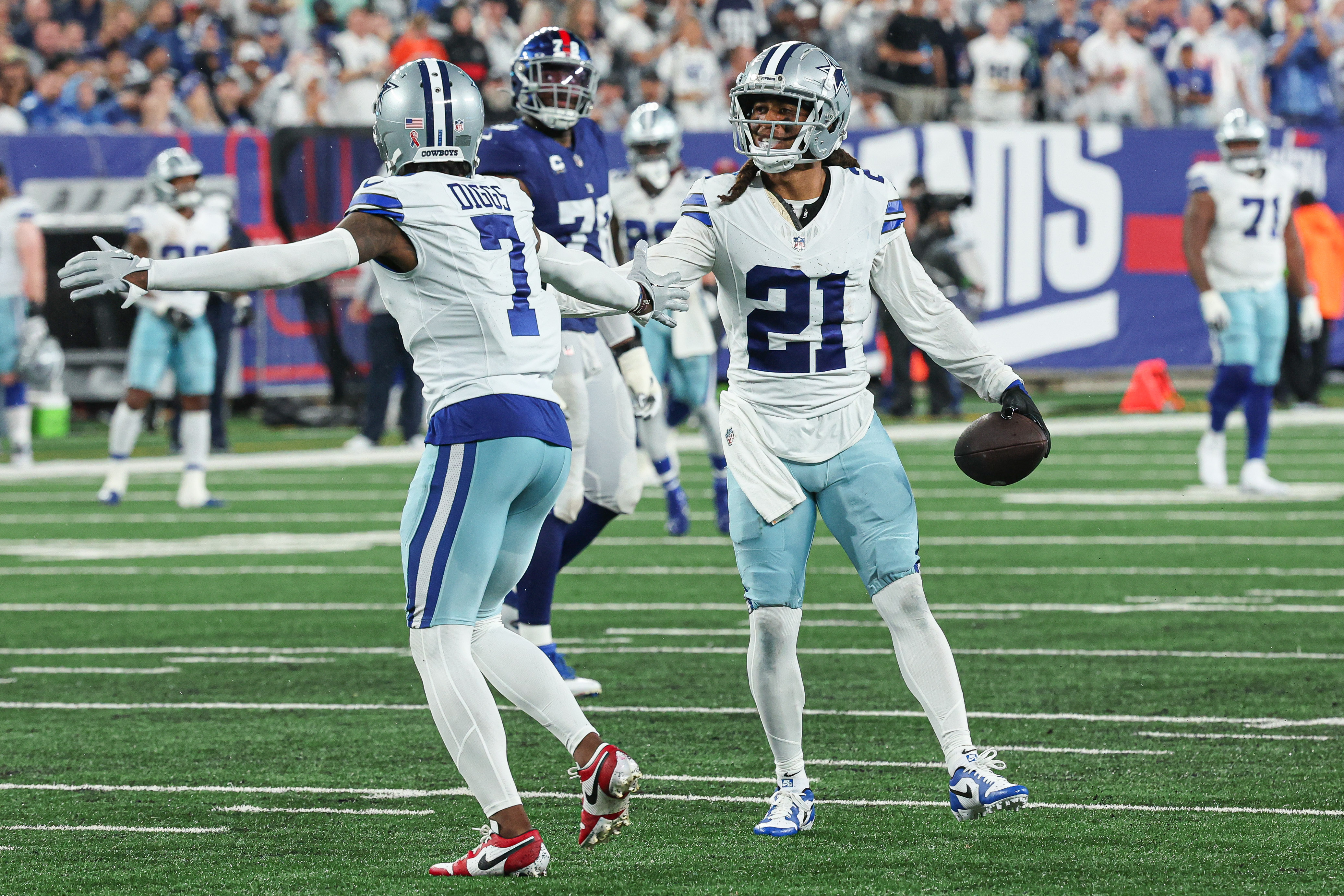 Did the Cowboys screw up by letting this DB walk in free agency?