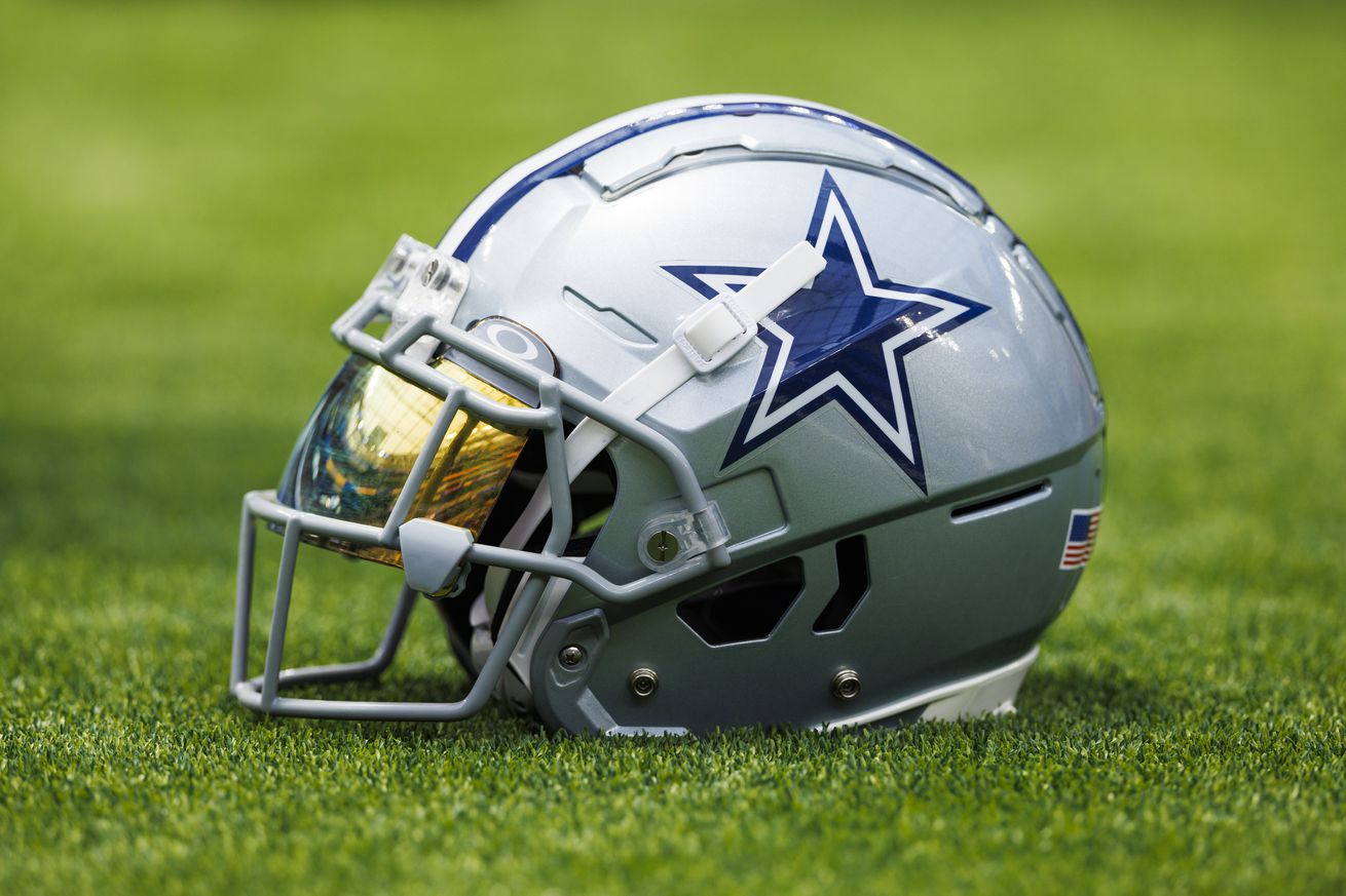 Dallas Cowboys trade tracker: News, reports and rumors before Tuesday’s deadline