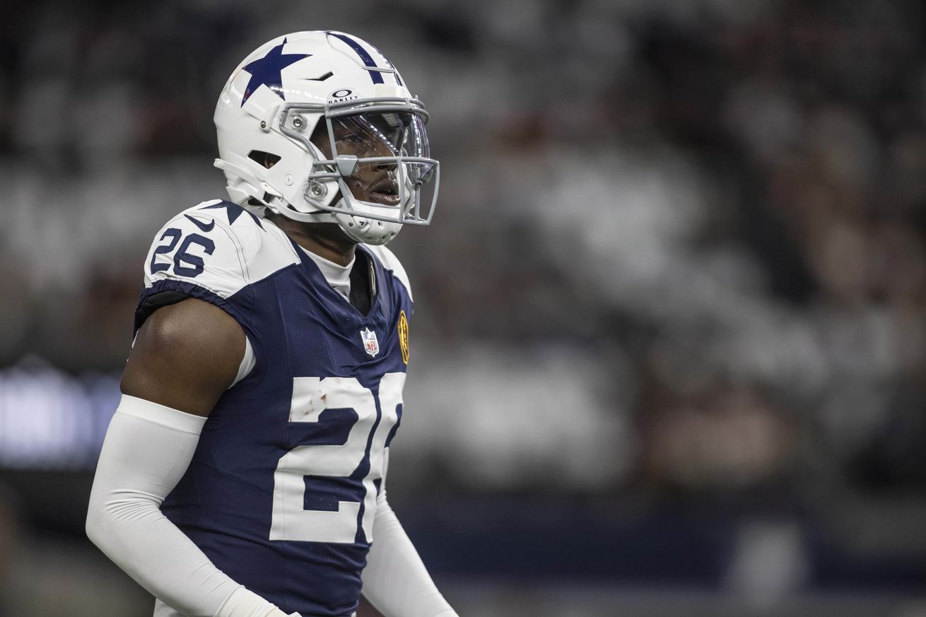 Dallas Cowboys owner Jerry Jones says DaRon Bland should play on Sunday