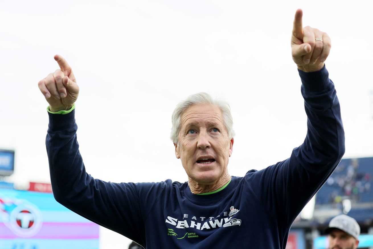 Cowboys head coach rumors: Jerry Jones reportedly made contact with Pete Carroll