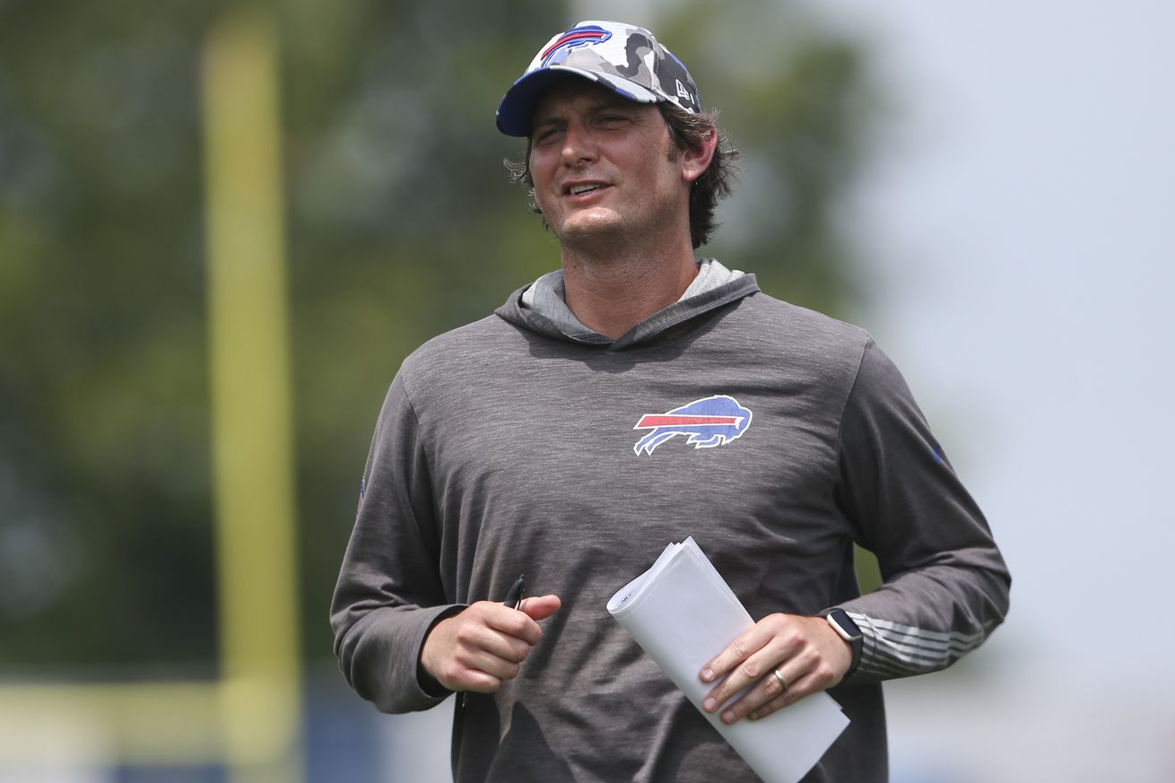 Cowboys expected to hire former Bills and Browns OC Ken Dorsey