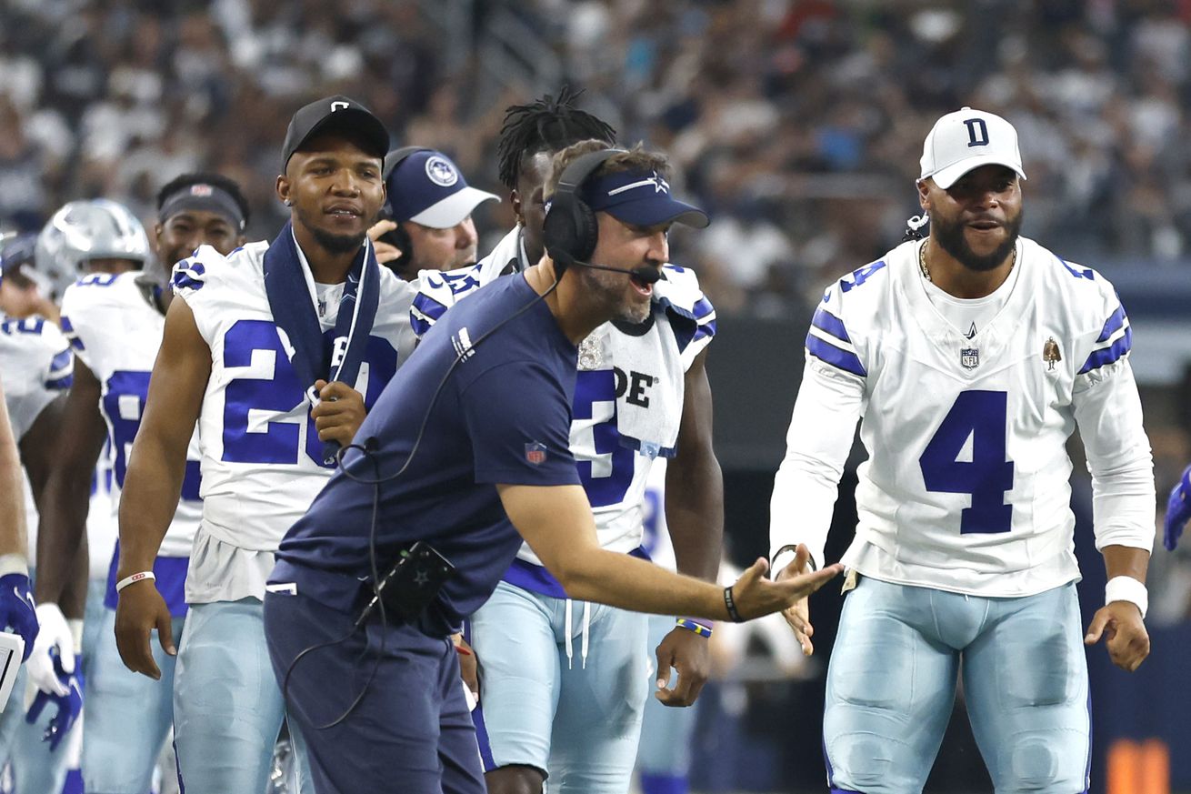 Cowboys promote offensive assistant Steve Shimko to QB coach