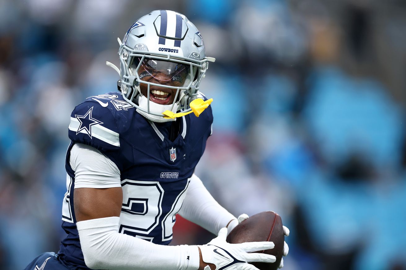 Cowboys re-sign safety Israel Mukuamu to one-year deal