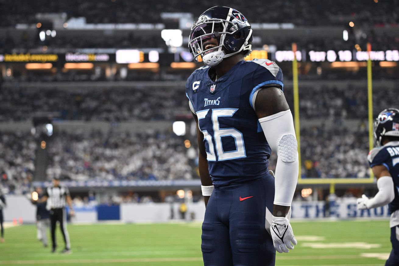 Cowboys trading with Titans for LB Kenneth Murray