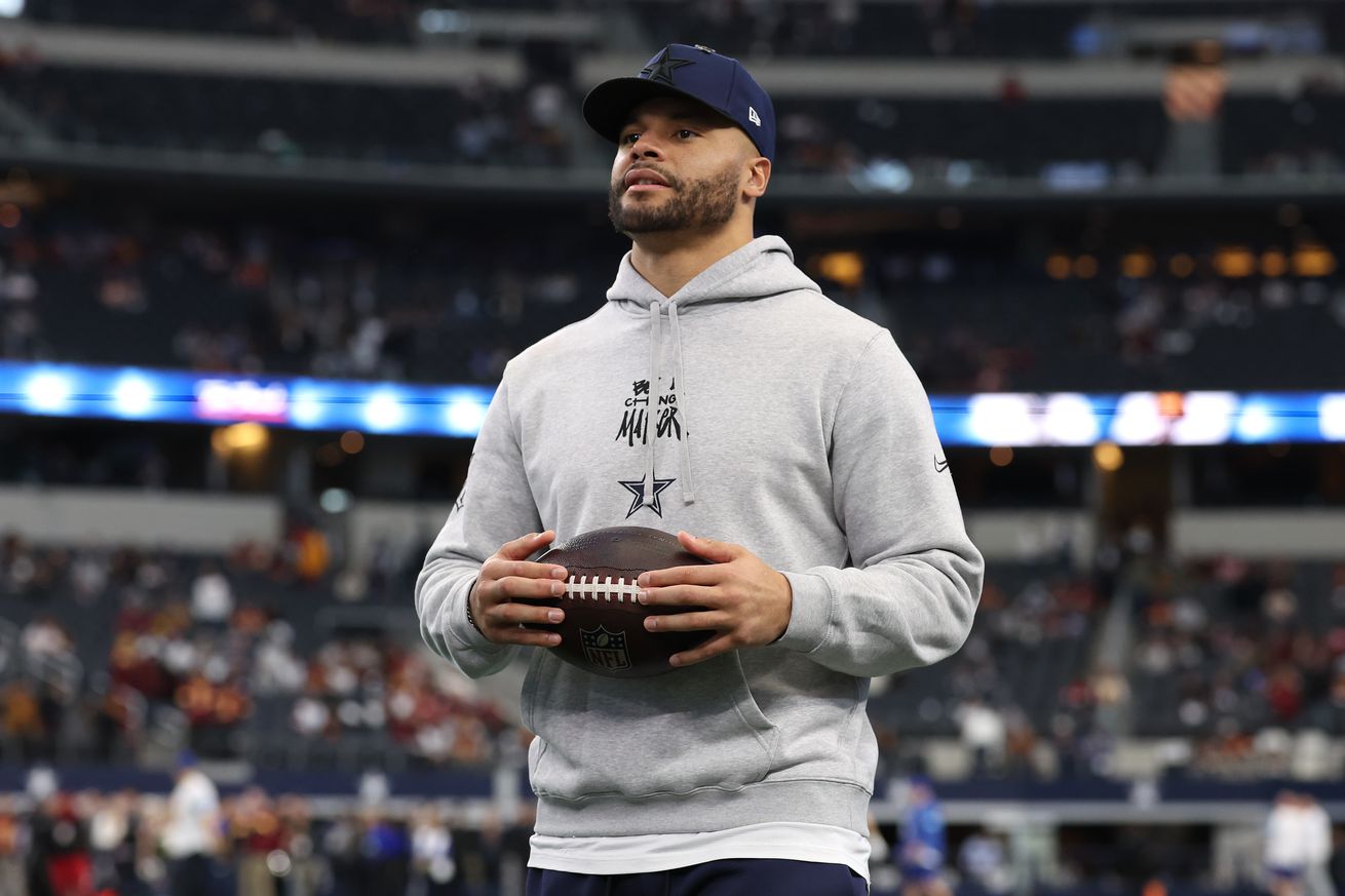 Cowboys news: Dak Prescott discusses the Cee Dee Lamb-George Pickens duo Cowboys news: Dak Prescott discusses the Cee Dee Lamb-George Pickens duo