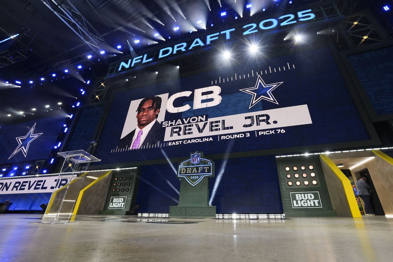 Shavon Revel Jr. named 26th-best draft pick of 2025 Shavon Revel Jr. named 26th-best draft pick of 2025