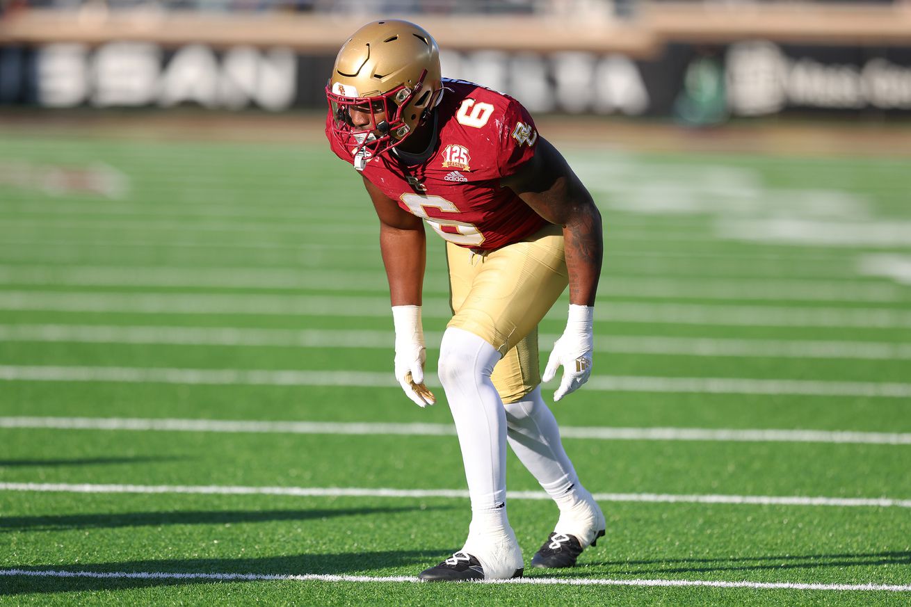 Donovan Ezeiruaku has faith rookie deal will get done soon Donovan Ezeiruaku has faith rookie deal will get done soon