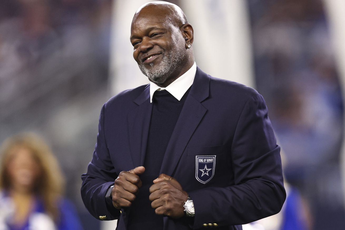 Emmitt Smith’s rushing record faces a rare, though still unlikely, challenger Emmitt Smith’s rushing record faces a rare, though still unlikely, challenger