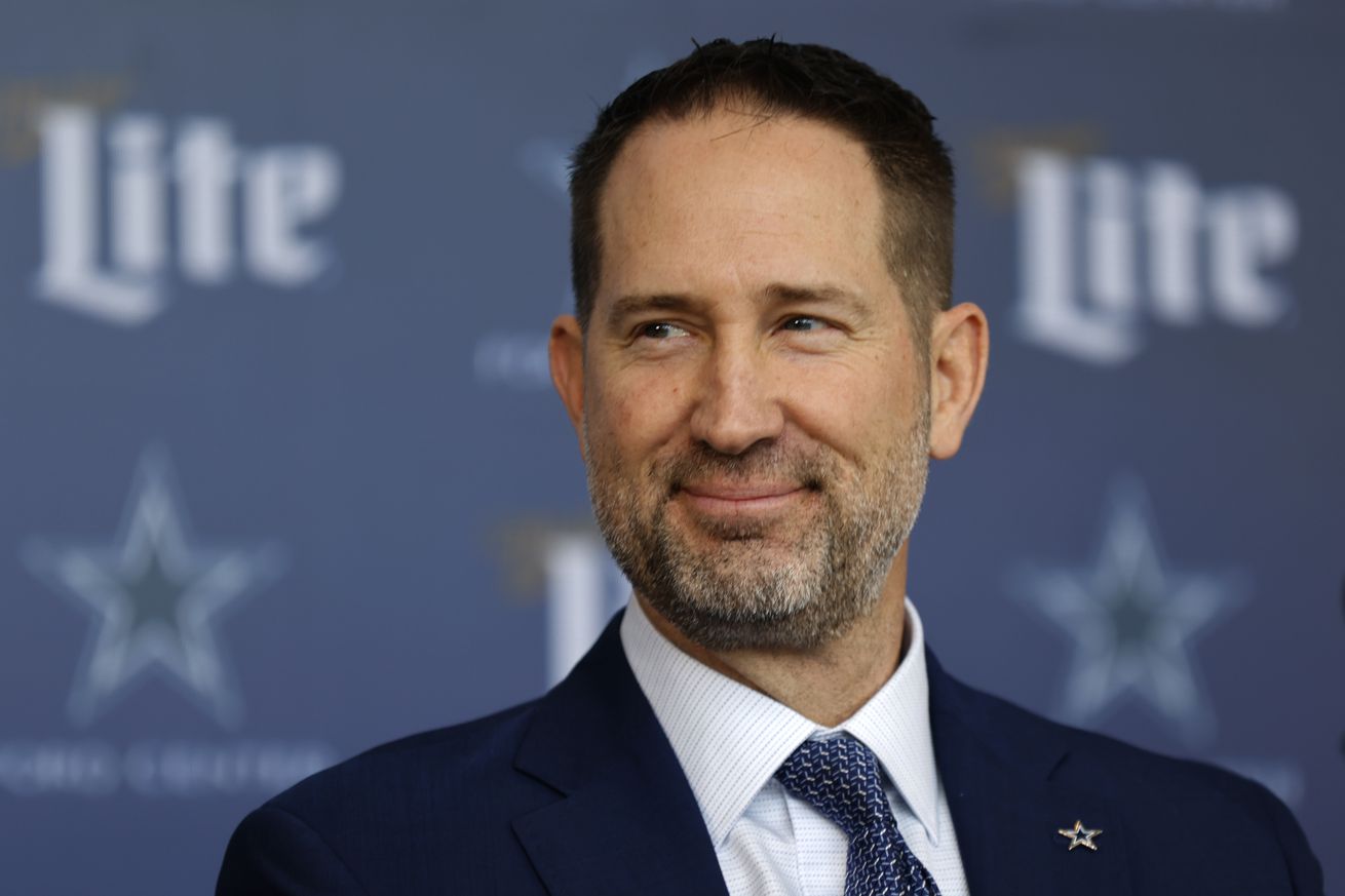 Cowboys Survey: What grade does Brian Schottenheimer deserve so far? Cowboys Survey: What grade does Brian Schottenheimer deserve so far?