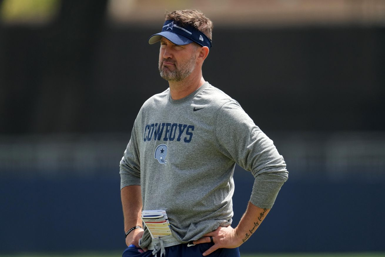 Brian Schottenheimer seems very focused on connecting Dallas Cowboys present to the past Brian Schottenheimer seems very focused on connecting Dallas Cowboys present to the past