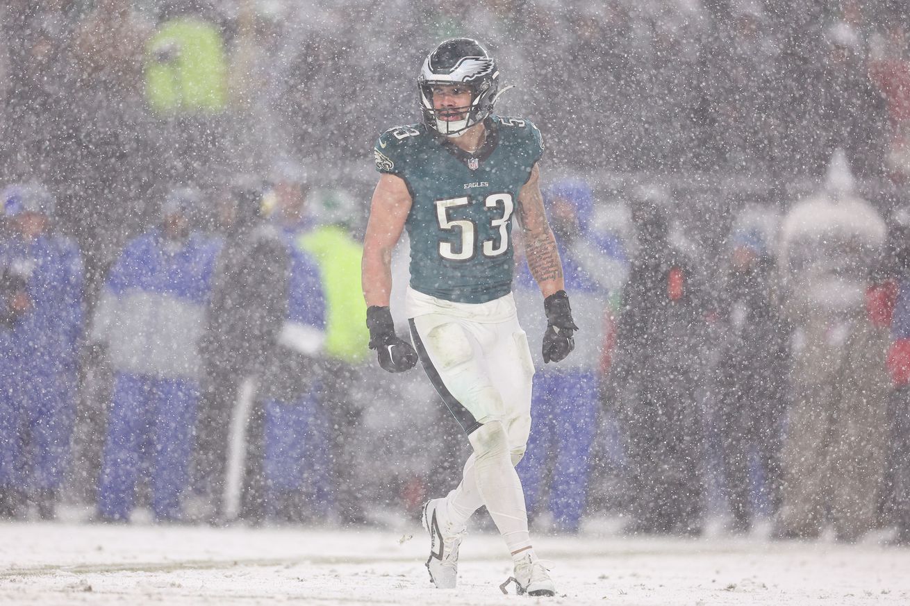 NFC East news: Pass rushers aplenty in New York, Eagles defender inks new deal NFC East news: Pass rushers aplenty in New York, Eagles defender inks new deal