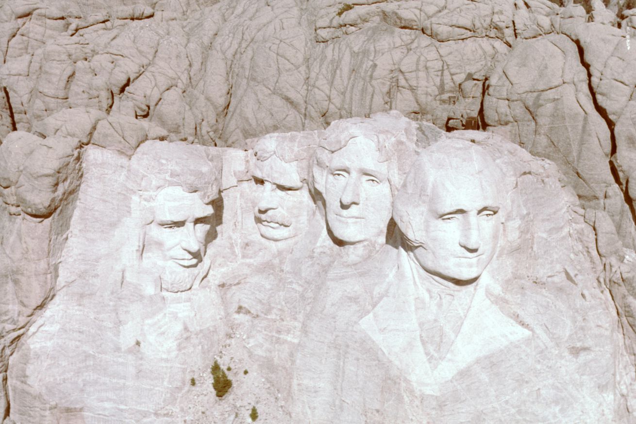 BTB Wednesday Discussion: Who would be on your Dallas Cowboys Mount Rushmore?
